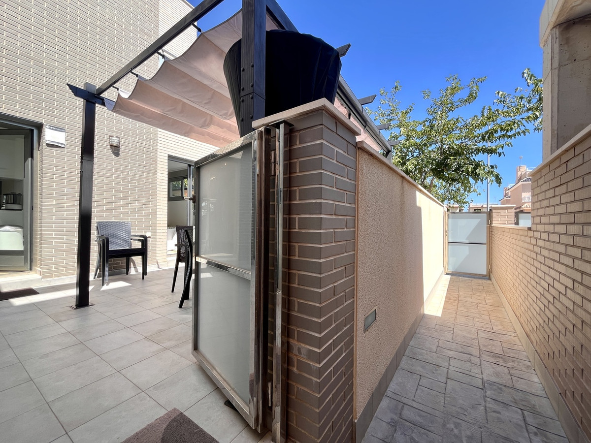 4 Bed Townhouse for sale in Torre De La Horadada Costa Blanca, Alicante, Spain