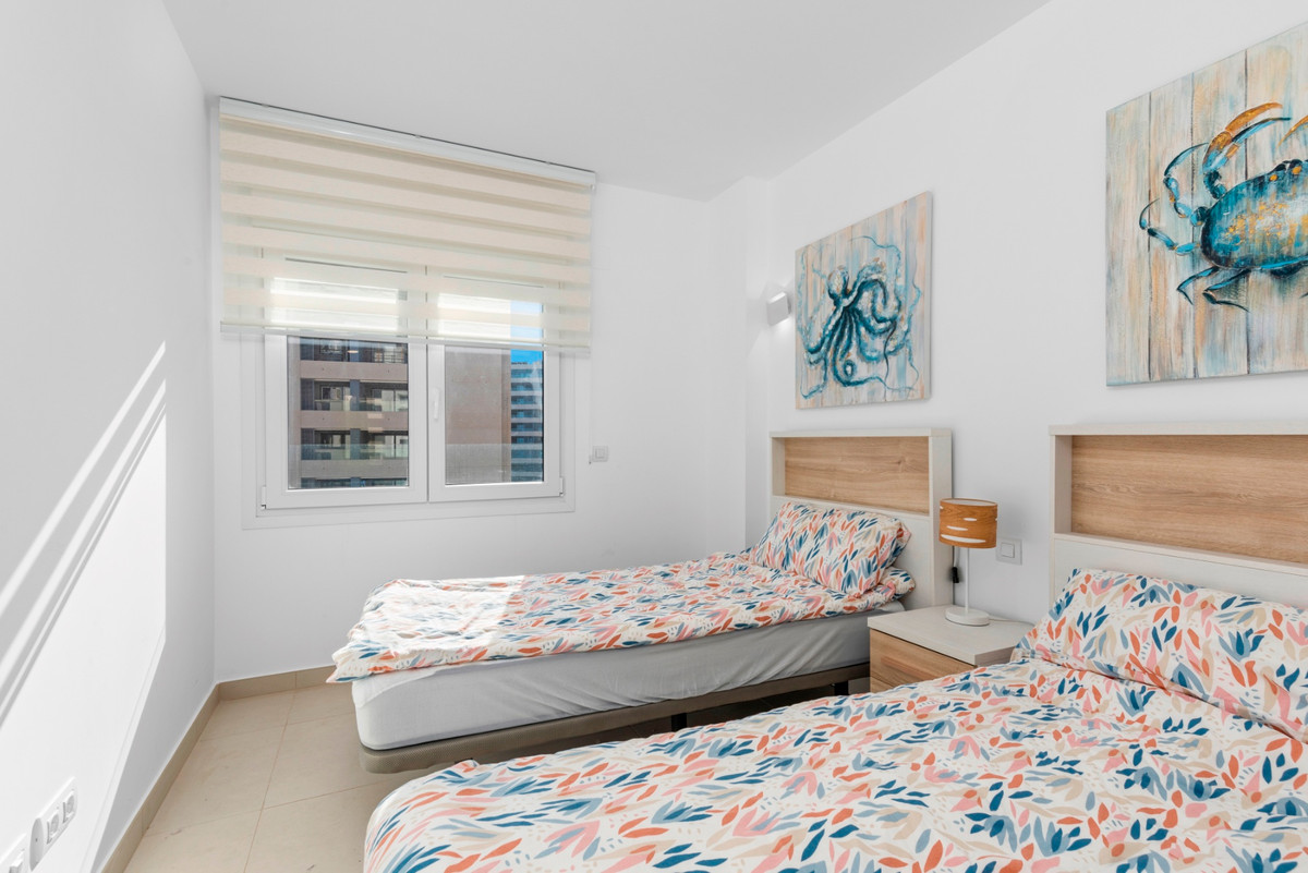 Se vende Apartamento Planta Media de 2 dormitorios en Costa Blanca, Alicante, España