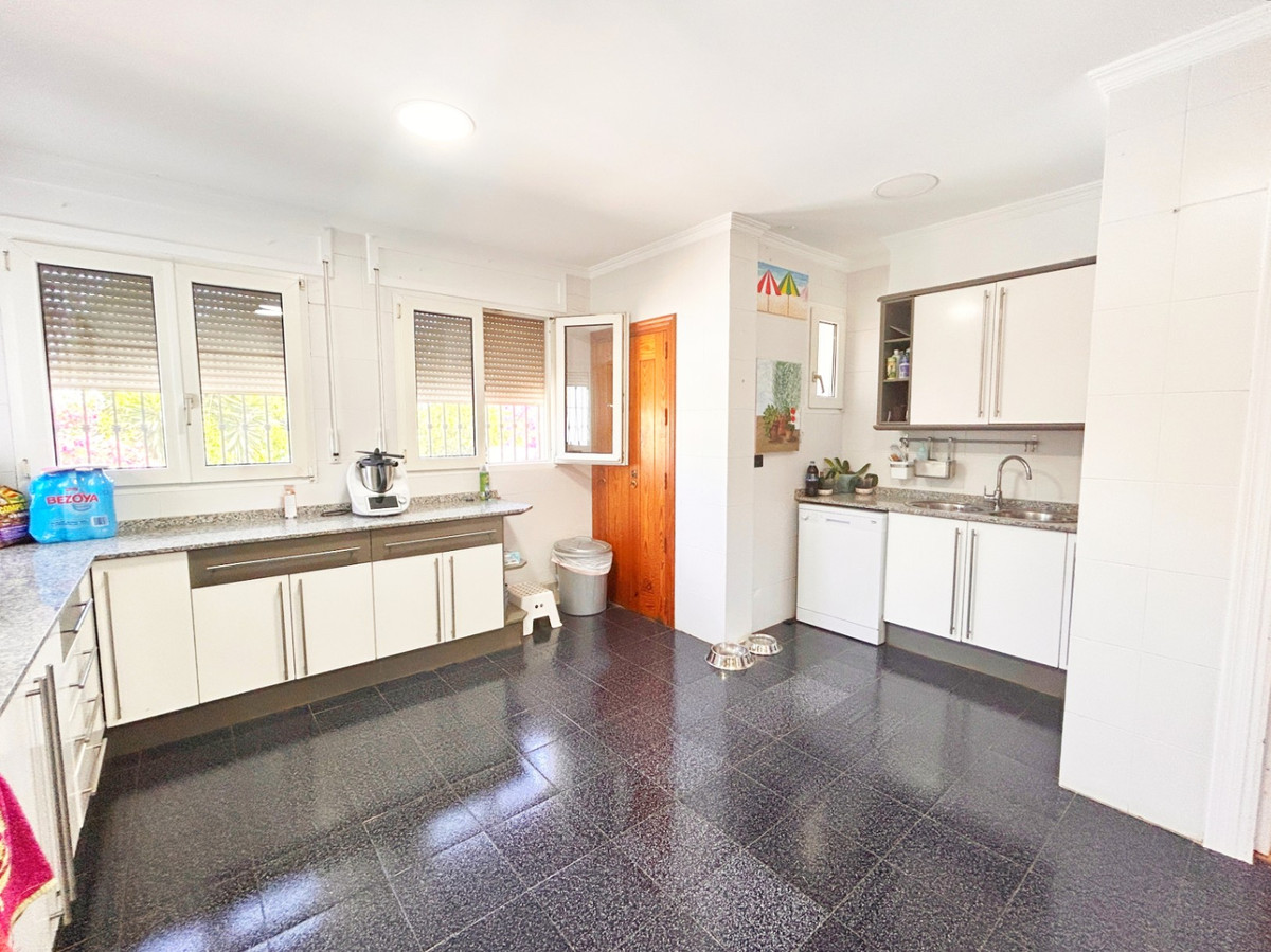 5 Bed Townhouse for sale in Denia Costa Blanca, Alicante, Spain