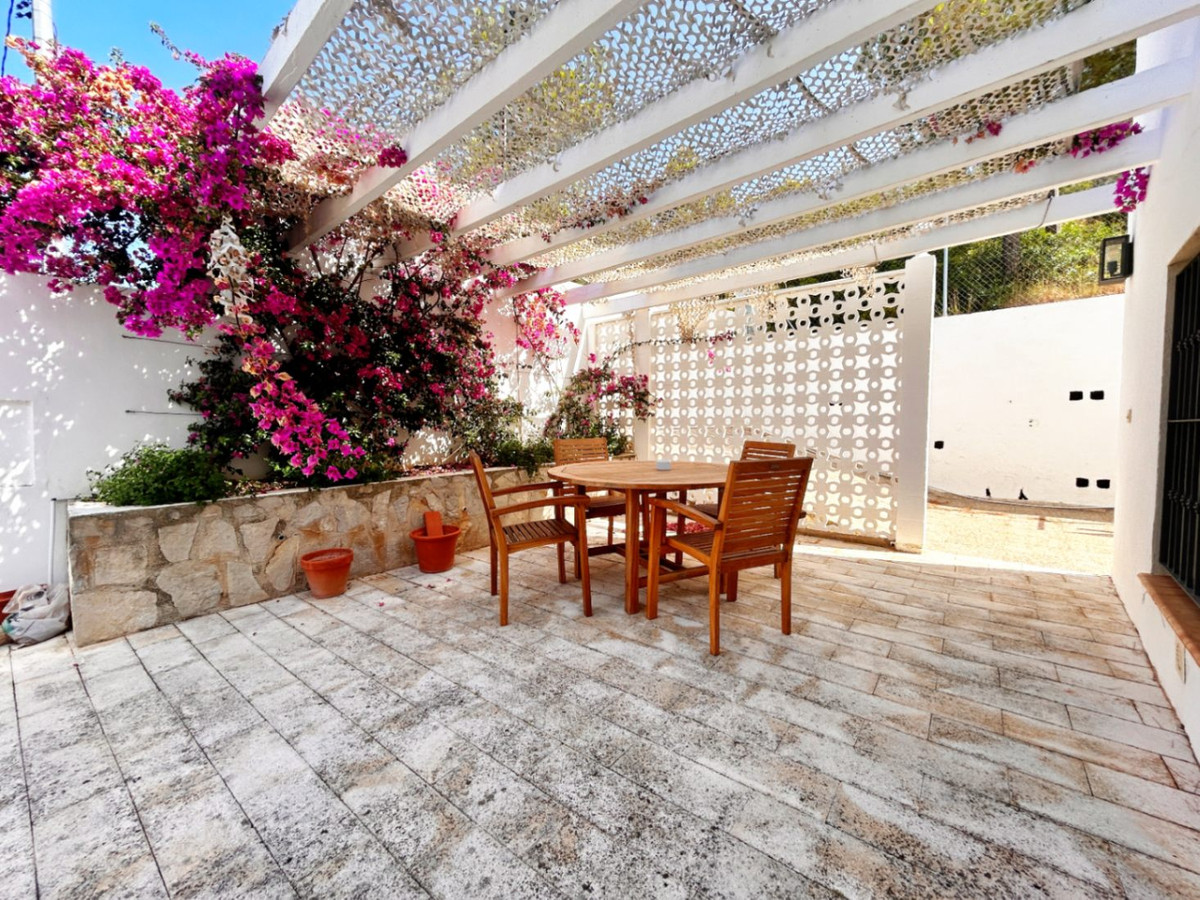 5 Bed Townhouse for sale in Denia Costa Blanca, Alicante, Spain