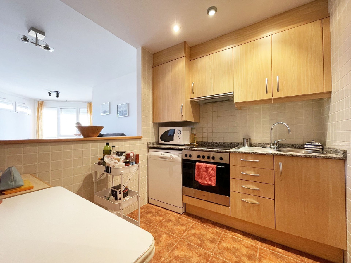 Se vende Apartamento Planta Media de 1 dormitorios en Costa Blanca, Alicante, España