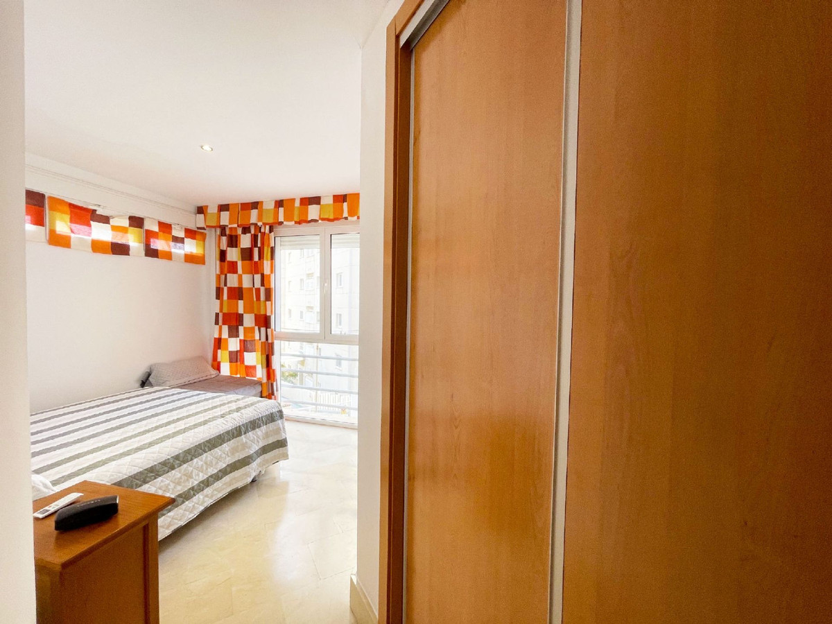 Se vende Apartamento Planta Media de 1 dormitorios en Costa Blanca, Alicante, España