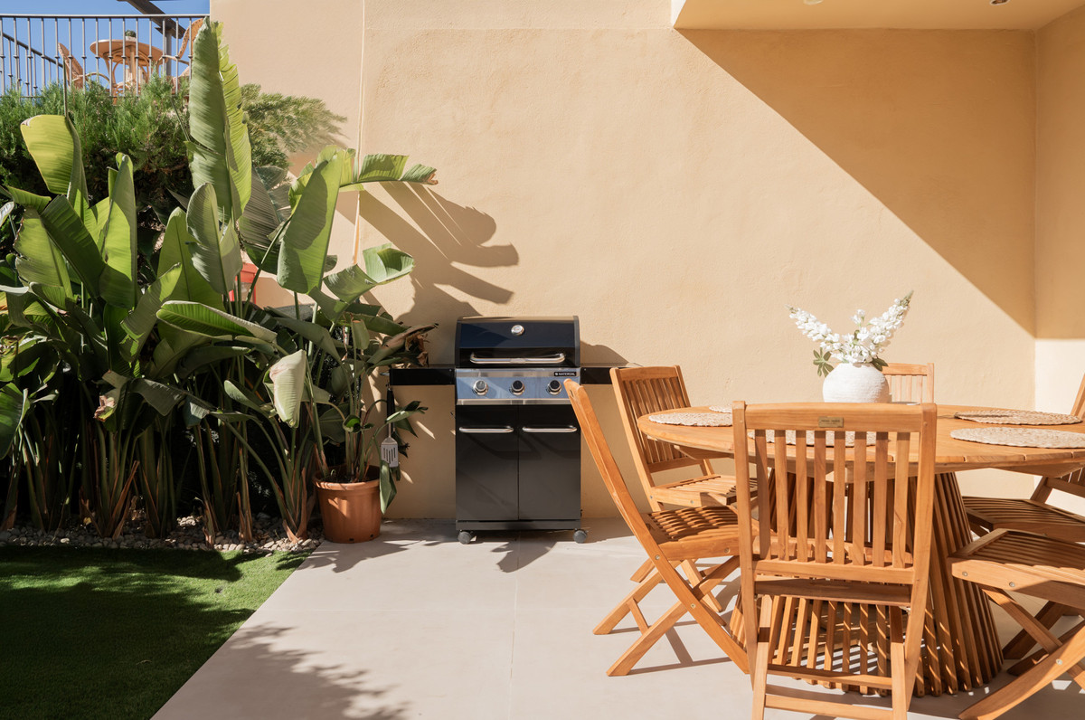 4 Bed Townhouse for sale in Puerto Banús Costa Del Sol, Málaga, Spain
