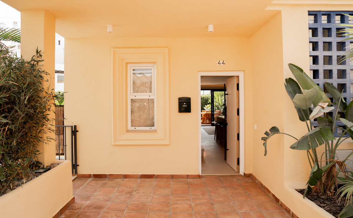 4 Bed Townhouse for sale in Puerto Banús Costa Del Sol, Málaga, Spain