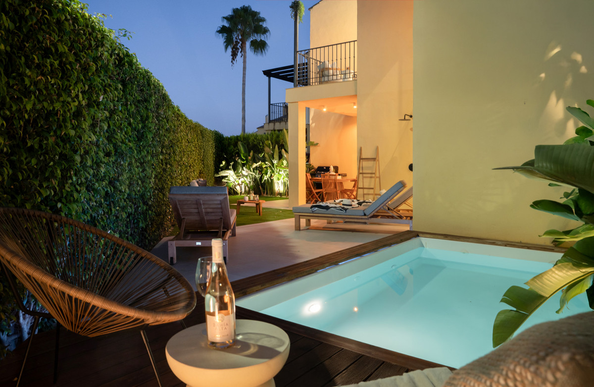 4 Bed Townhouse for sale in Puerto Banús Costa Del Sol, Málaga, Spain