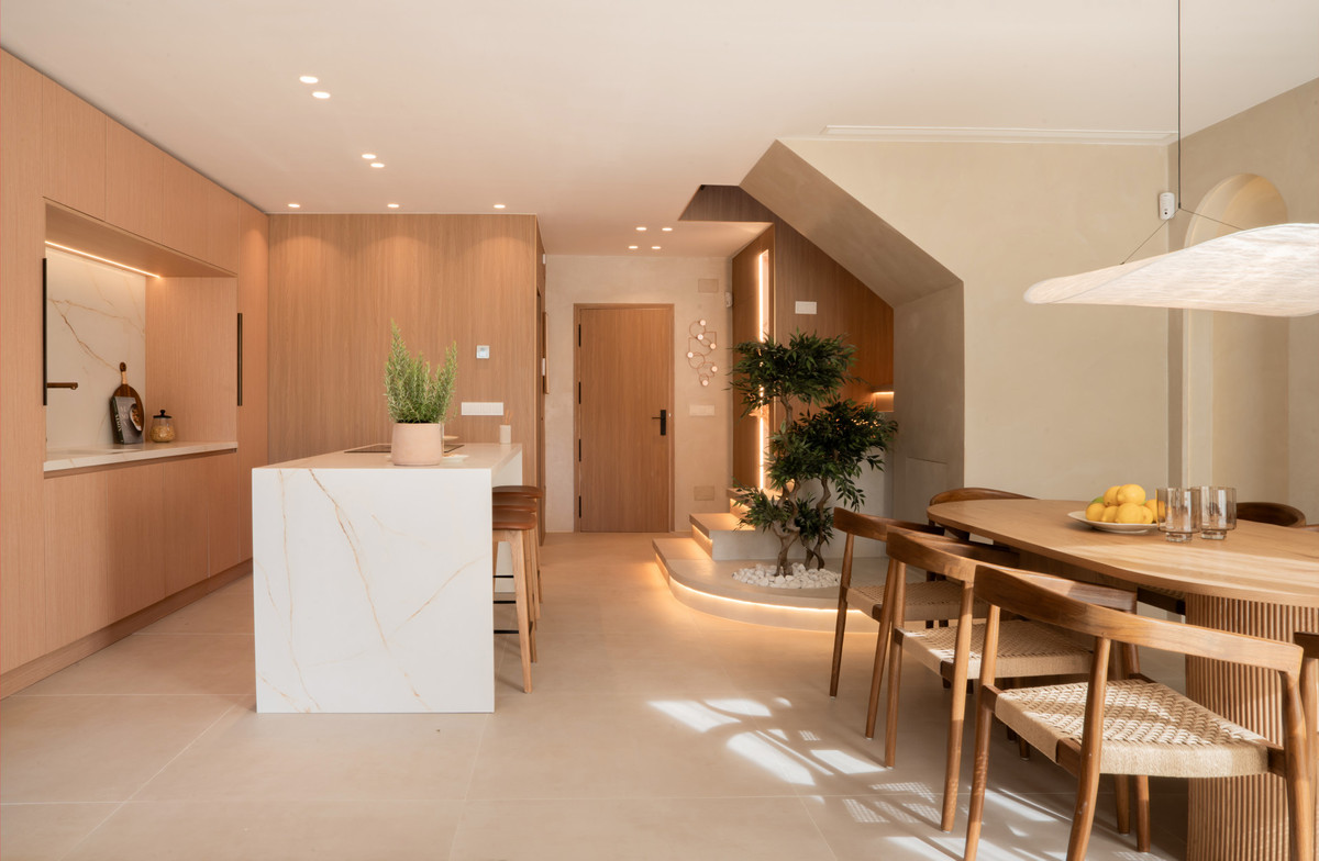 4 Bed Townhouse for sale in Puerto Banús Costa Del Sol, Málaga, Spain