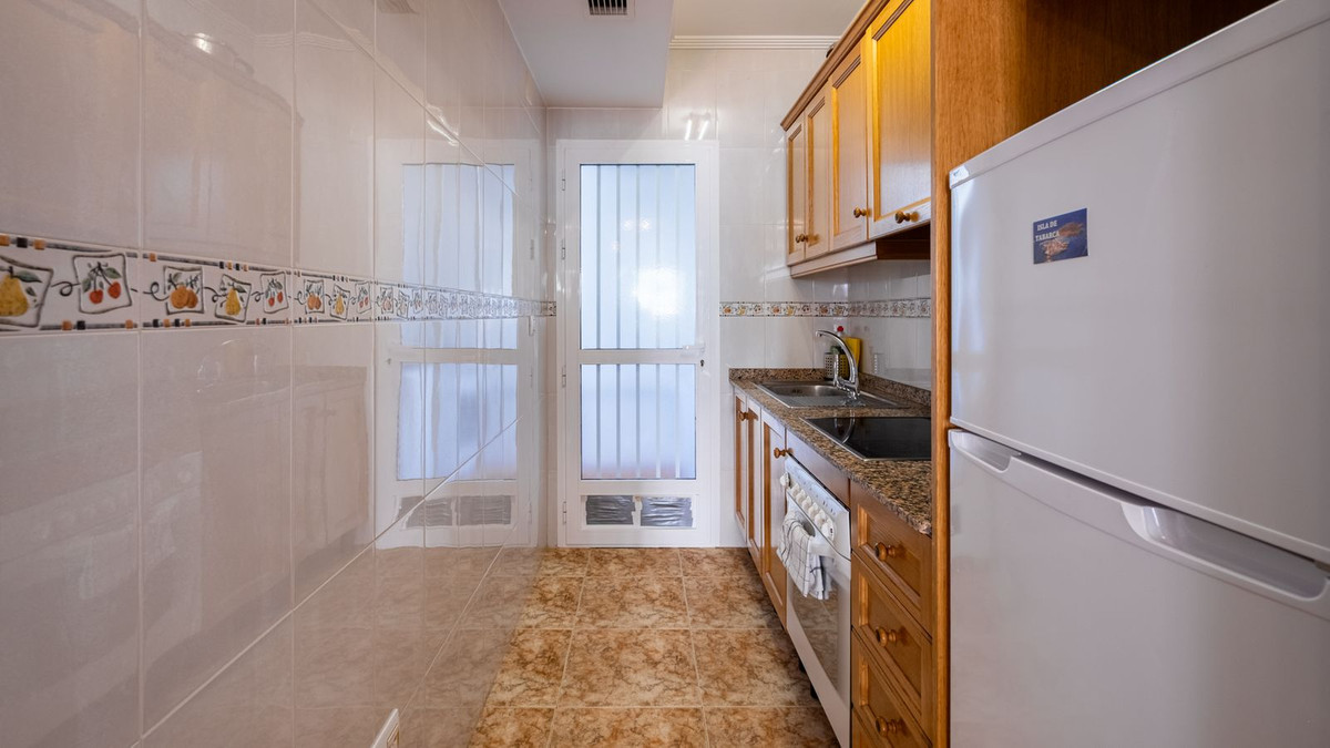 Se vende Apartamento Planta Baja de 2 dormitorios en Costa Blanca, Alicante, España