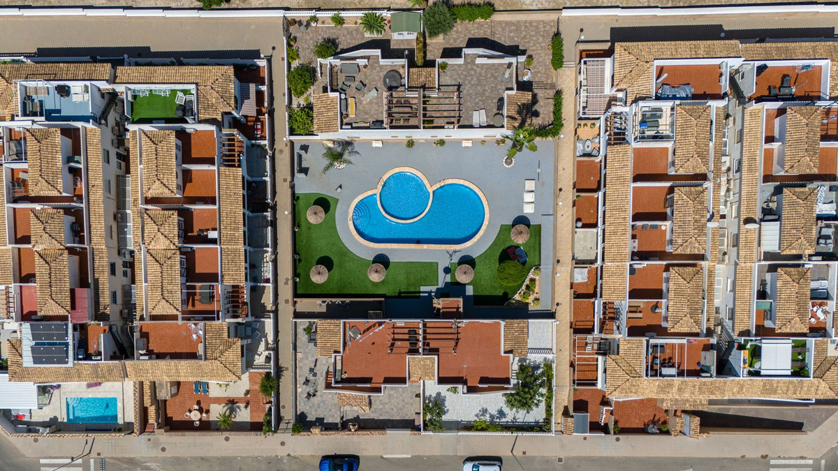 Se vende Apartamento Planta Baja de 2 dormitorios en Costa Blanca, Alicante, España