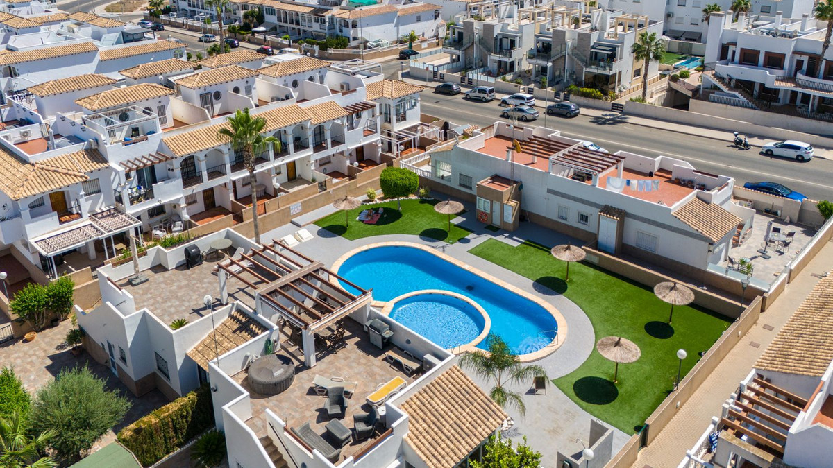 Se vende Apartamento Planta Baja de 2 dormitorios en Costa Blanca, Alicante, España
