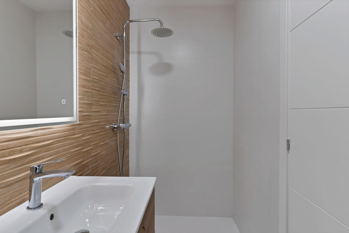 6 Bed Townhouse for sale in Málaga Centro Costa Del Sol, Málaga, Spain