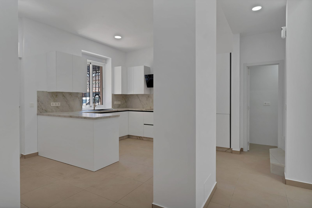 6 Bed Townhouse for sale in Málaga Centro Costa Del Sol, Málaga, Spain
