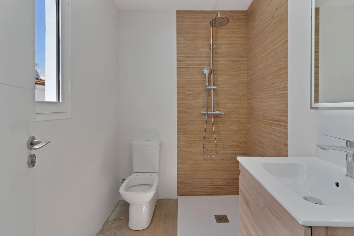 6 Bed Townhouse for sale in Málaga Centro Costa Del Sol, Málaga, Spain