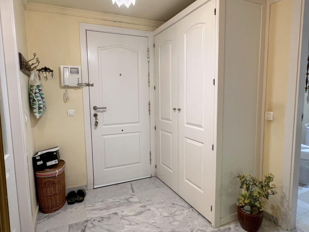 Se vende Apartamento Planta Media de 1 dormitorios en Costa Del Sol, Málaga, España