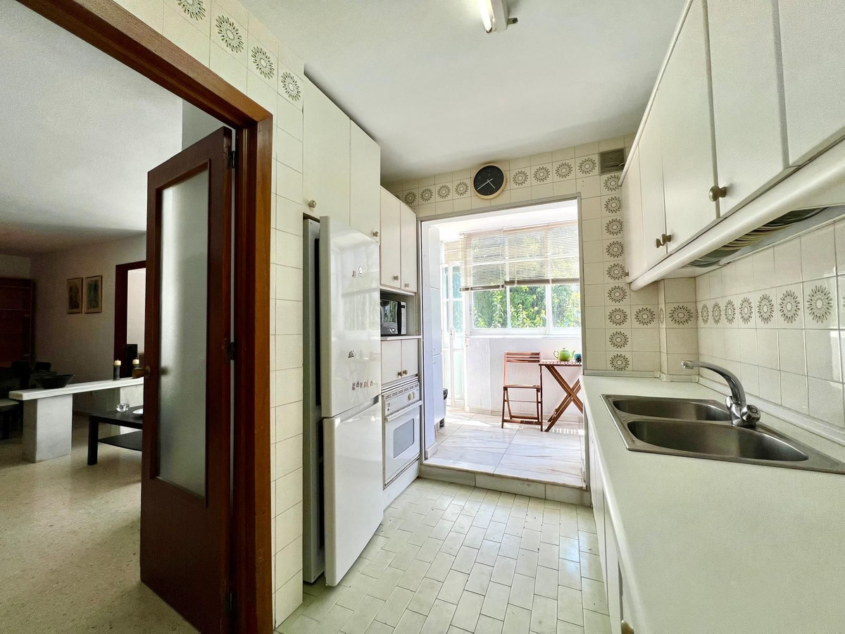 Se vende Apartamento en Planta Última de 3 dormitorios en Costa Del Sol, Málaga, España