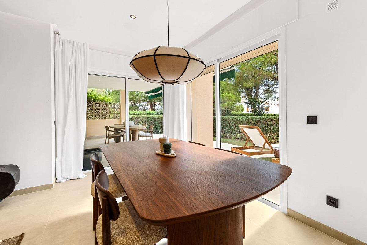 3 Bed Apartment for sale in Nueva Andalucía Costa Del Sol, Málaga, Spain