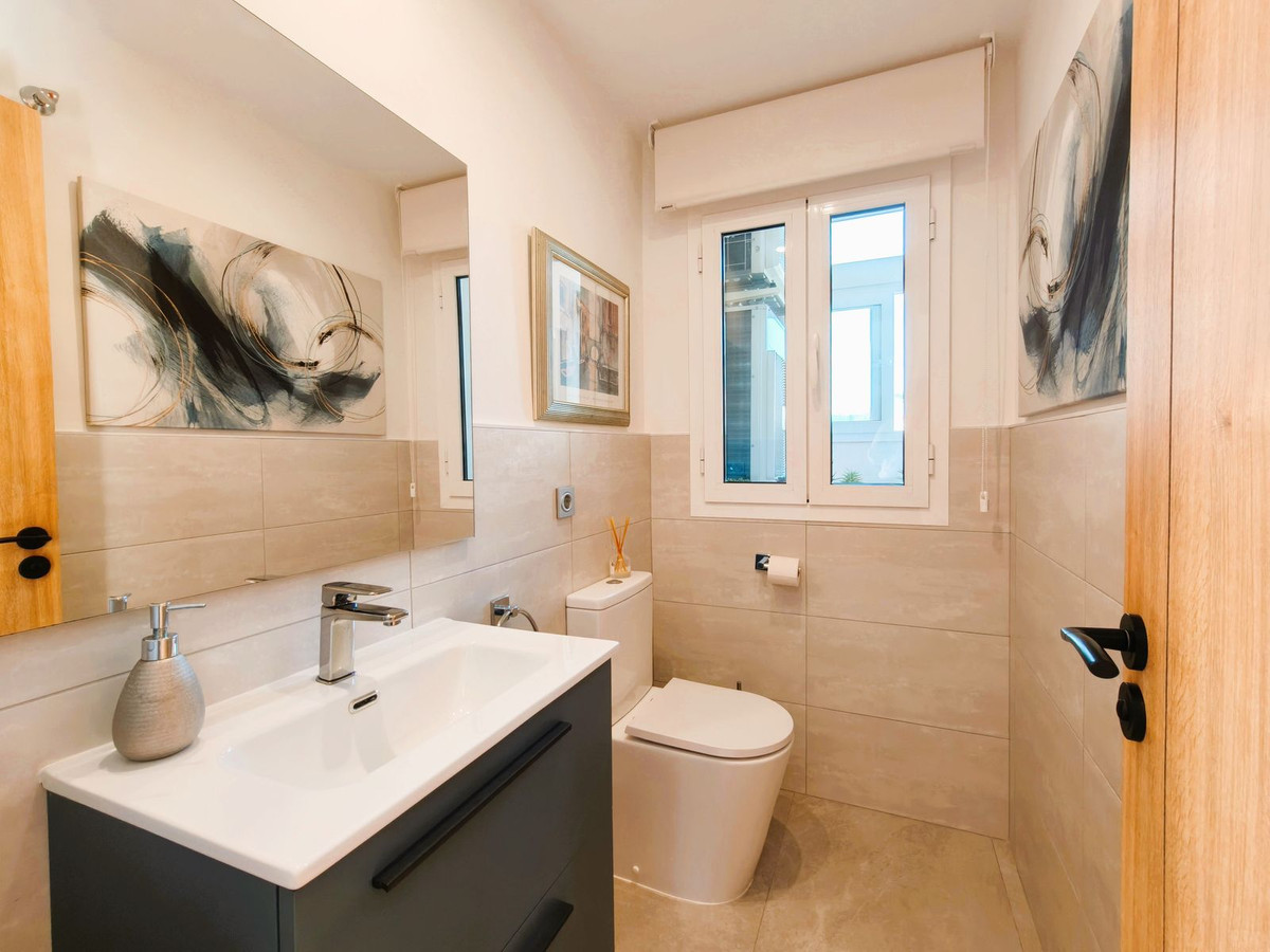 Se vende Ático Dúplex de 3 dormitorios en Costa Del Sol, Cadiz, España