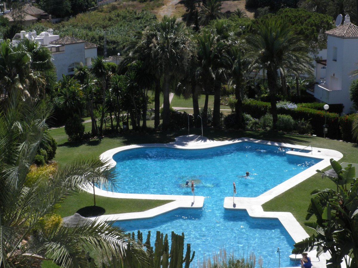 Se vende Adosada de 5 dormitorios en Costa Del Sol, Málaga, España