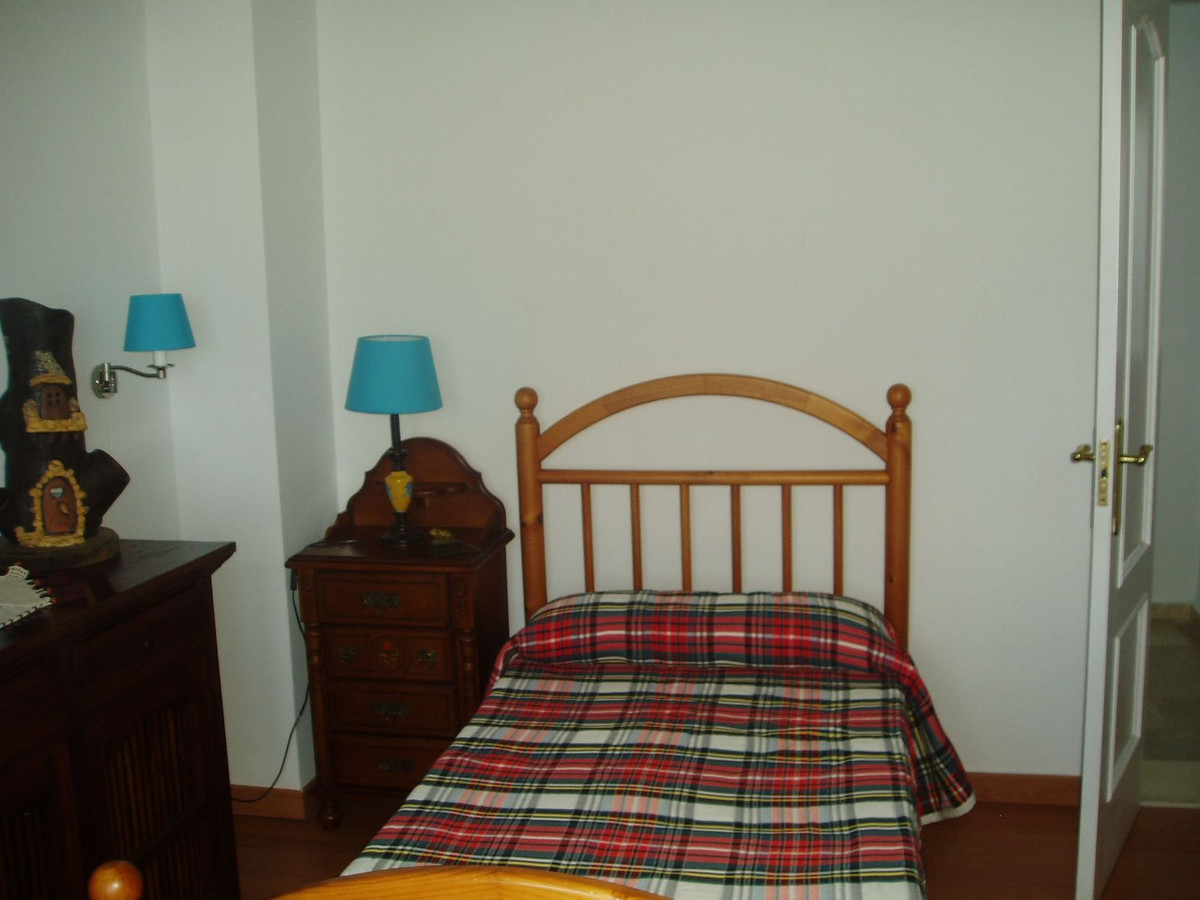Se vende Adosada de 5 dormitorios en Costa Del Sol, Málaga, España