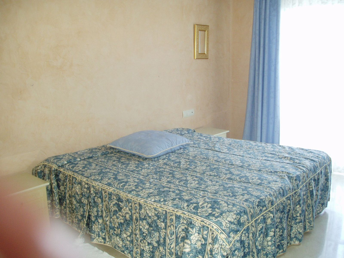 Se vende Adosada de 5 dormitorios en Costa Del Sol, Málaga, España
