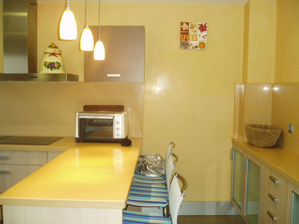 Se vende Adosada de 5 dormitorios en Costa Del Sol, Málaga, España
