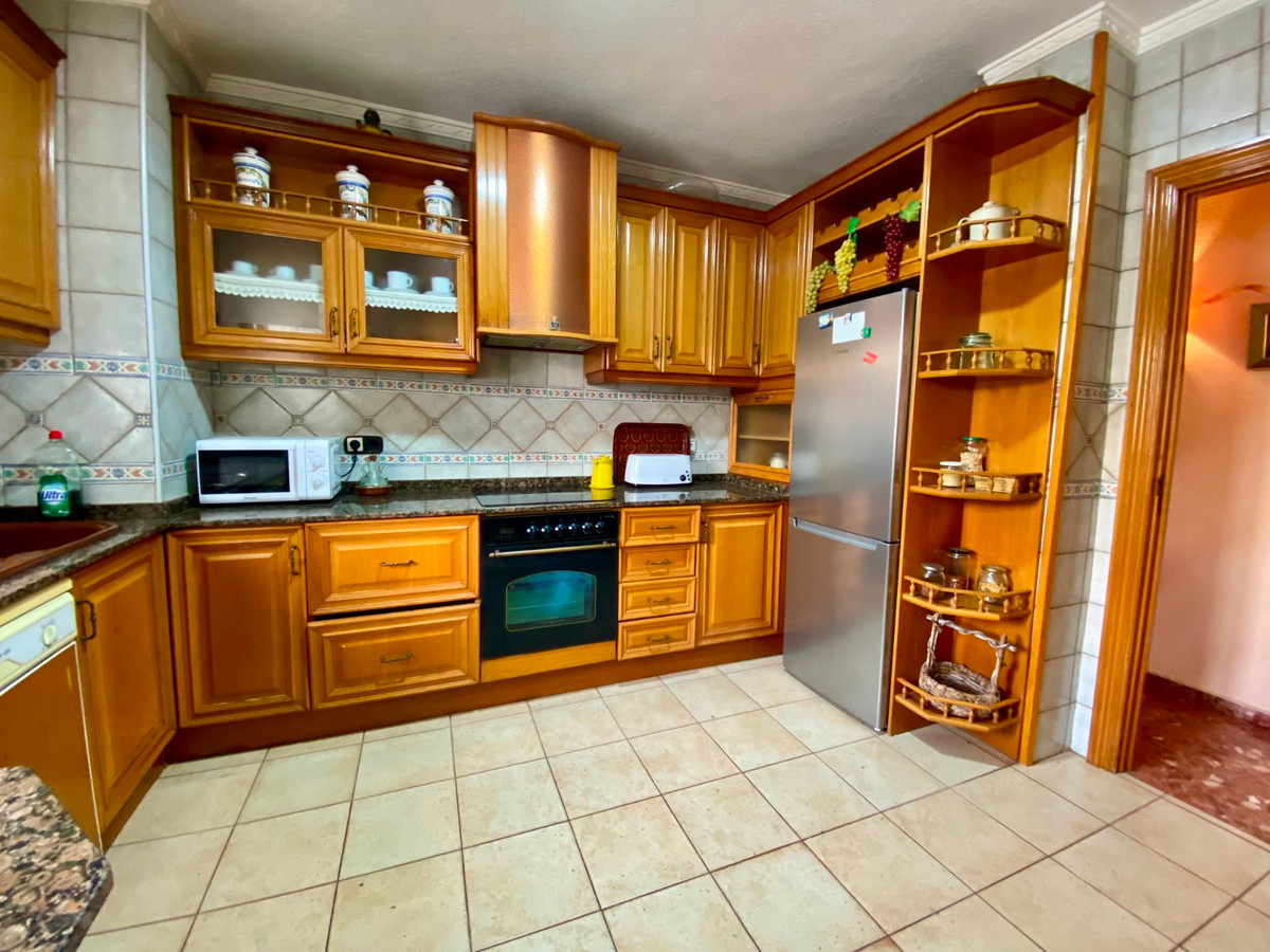 Se vende Apartamento Planta Media de 3 dormitorios en Costa Blanca, Alicante, España