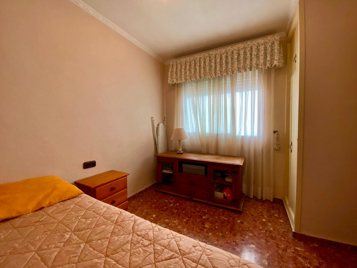 Se vende Apartamento Planta Media de 3 dormitorios en Costa Blanca, Alicante, España