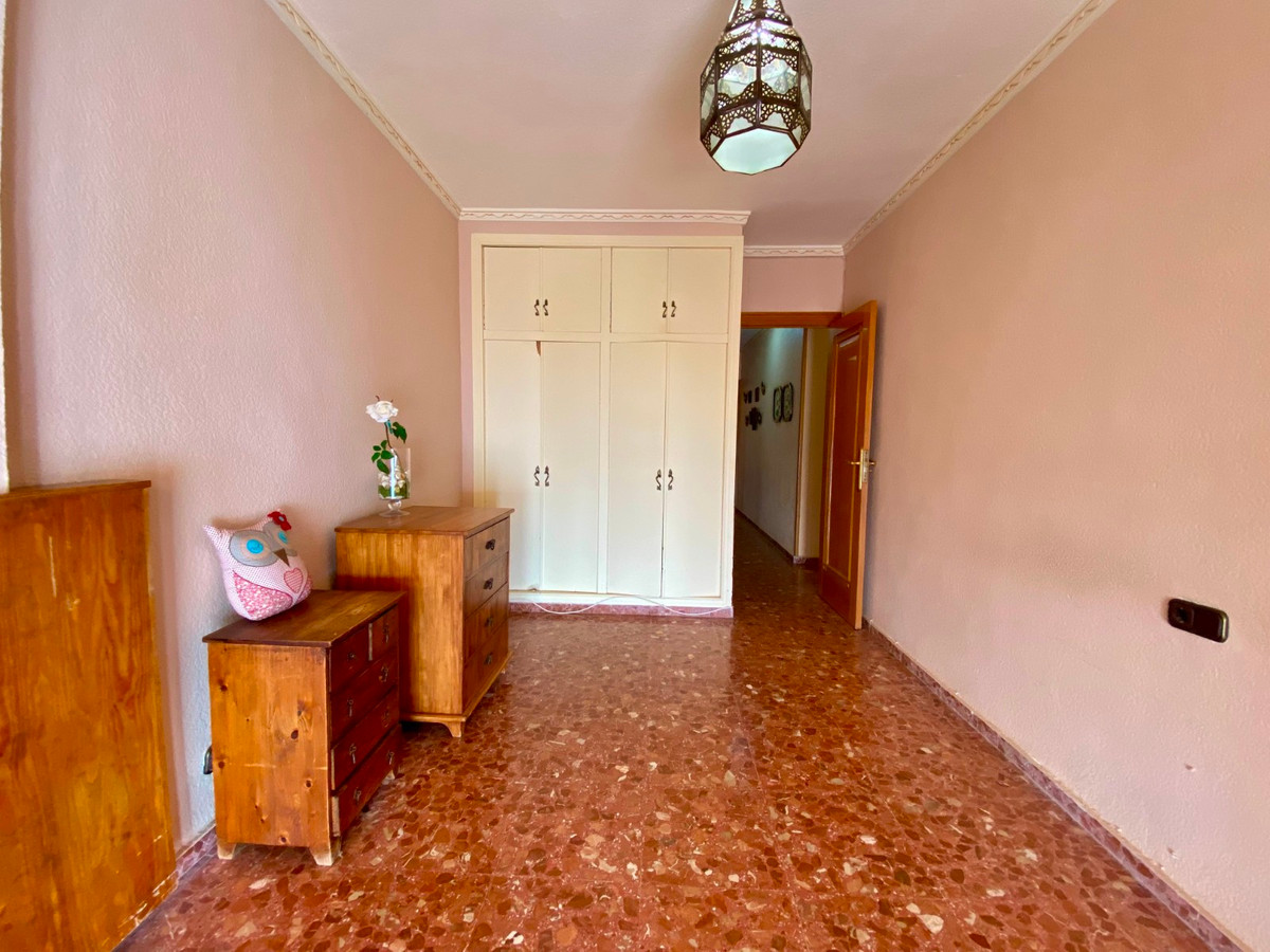 Se vende Apartamento Planta Media de 3 dormitorios en Costa Blanca, Alicante, España