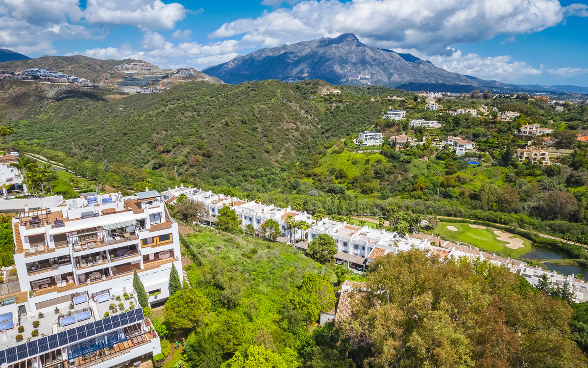 Plots for sale in Benahavís Costa Del Sol, Málaga, Spain
