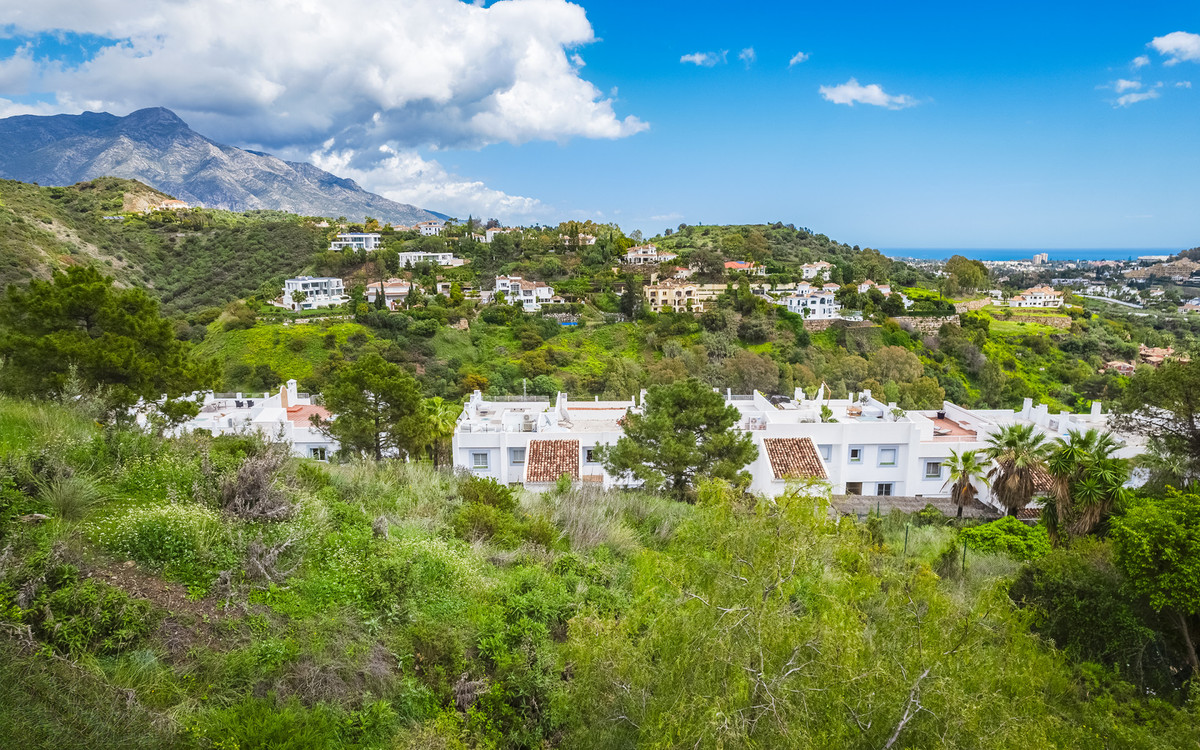 Plots for sale in Benahavís Costa Del Sol, Málaga, Spain