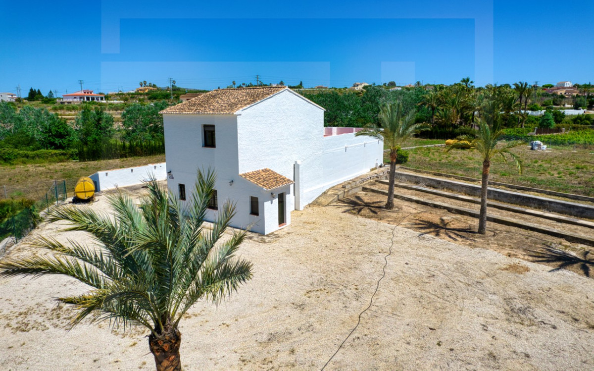 Se vende Finca - Cortijo de 3 dormitorios en Costa Blanca, Alicante, España