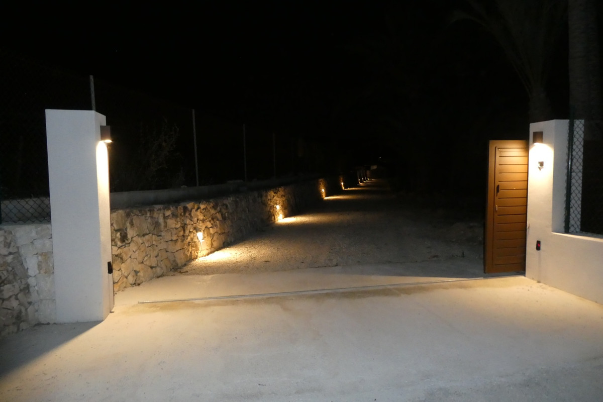 Se vende Finca - Cortijo de 3 dormitorios en Costa Blanca, Alicante, España