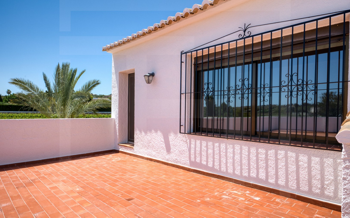 Se vende Finca - Cortijo de 3 dormitorios en Costa Blanca, Alicante, España
