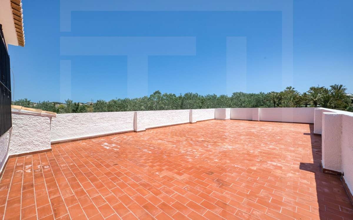 Se vende Finca - Cortijo de 3 dormitorios en Costa Blanca, Alicante, España