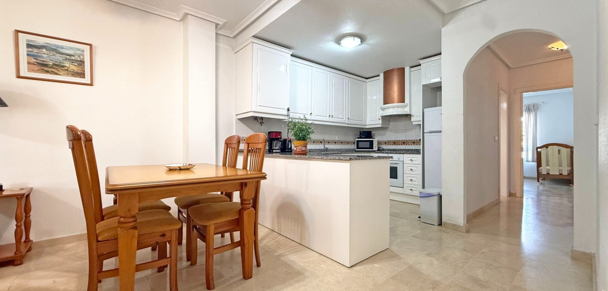 2 Bed Apartment for sale in Villamartin Costa Blanca, Alicante, Spain