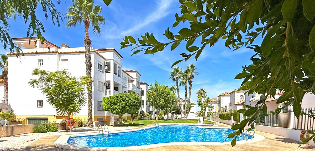 2 Bed Apartment for sale in Villamartin Costa Blanca, Alicante, Spain