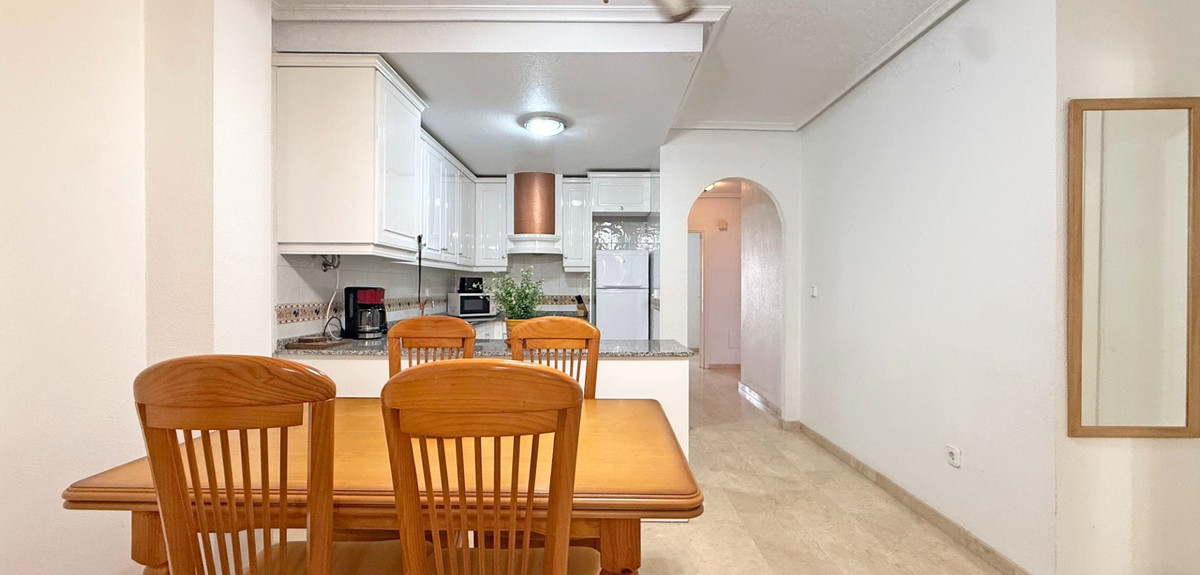 2 Bed Apartment for sale in Villamartin Costa Blanca, Alicante, Spain