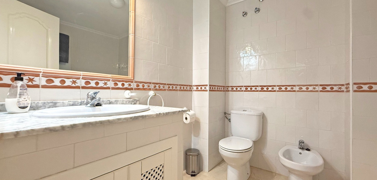 2 Bed Apartment for sale in Villamartin Costa Blanca, Alicante, Spain