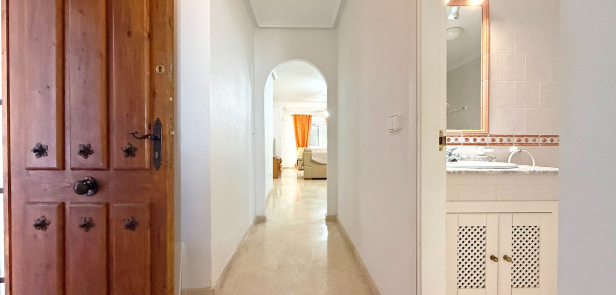 2 Bed Apartment for sale in Villamartin Costa Blanca, Alicante, Spain