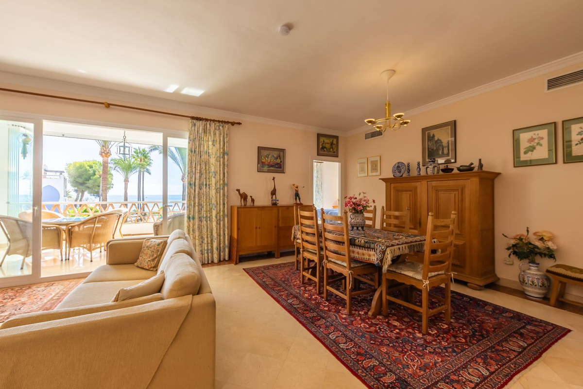 2 Bed Apartment for sale in Casares Playa Costa Del Sol, Málaga, Spain