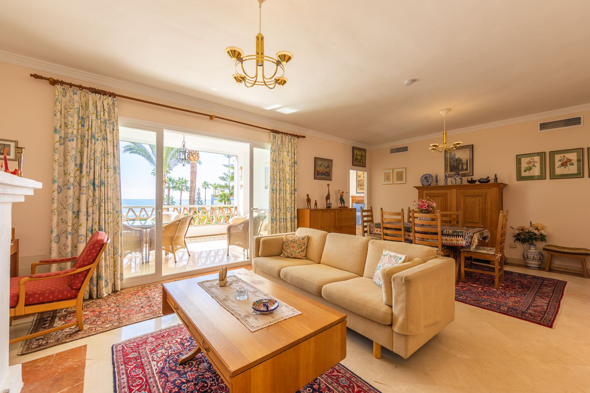 2 Bed Apartment for sale in Casares Playa Costa Del Sol, Málaga, Spain