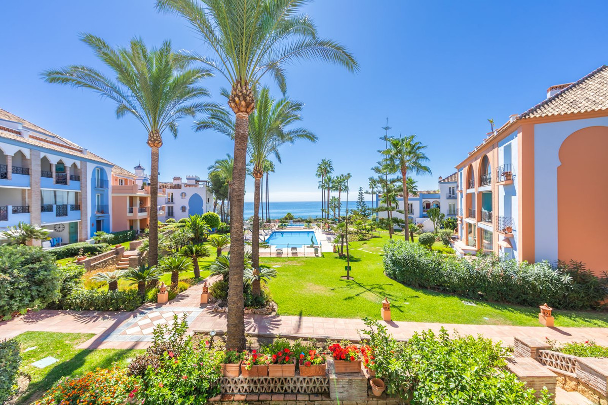 2 Bed Apartment for sale in Casares Playa Costa Del Sol, Málaga, Spain