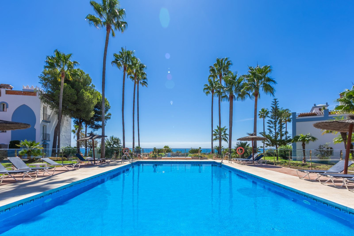 2 Bed Apartment for sale in Casares Playa Costa Del Sol, Málaga, Spain