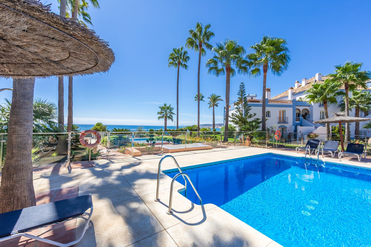 2 Bed Apartment for sale in Casares Playa Costa Del Sol, Málaga, Spain