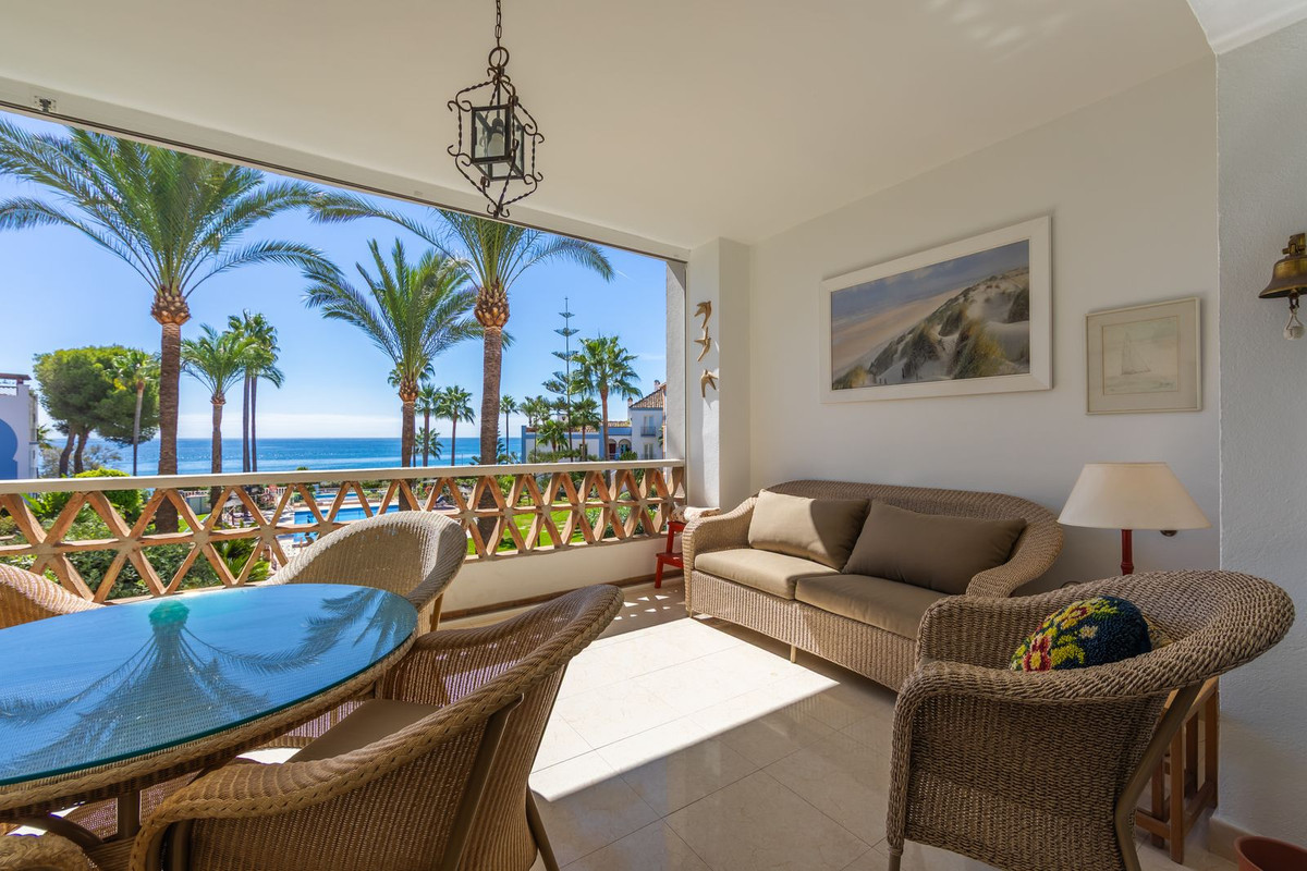 2 Bed Apartment for sale in Casares Playa Costa Del Sol, Málaga, Spain