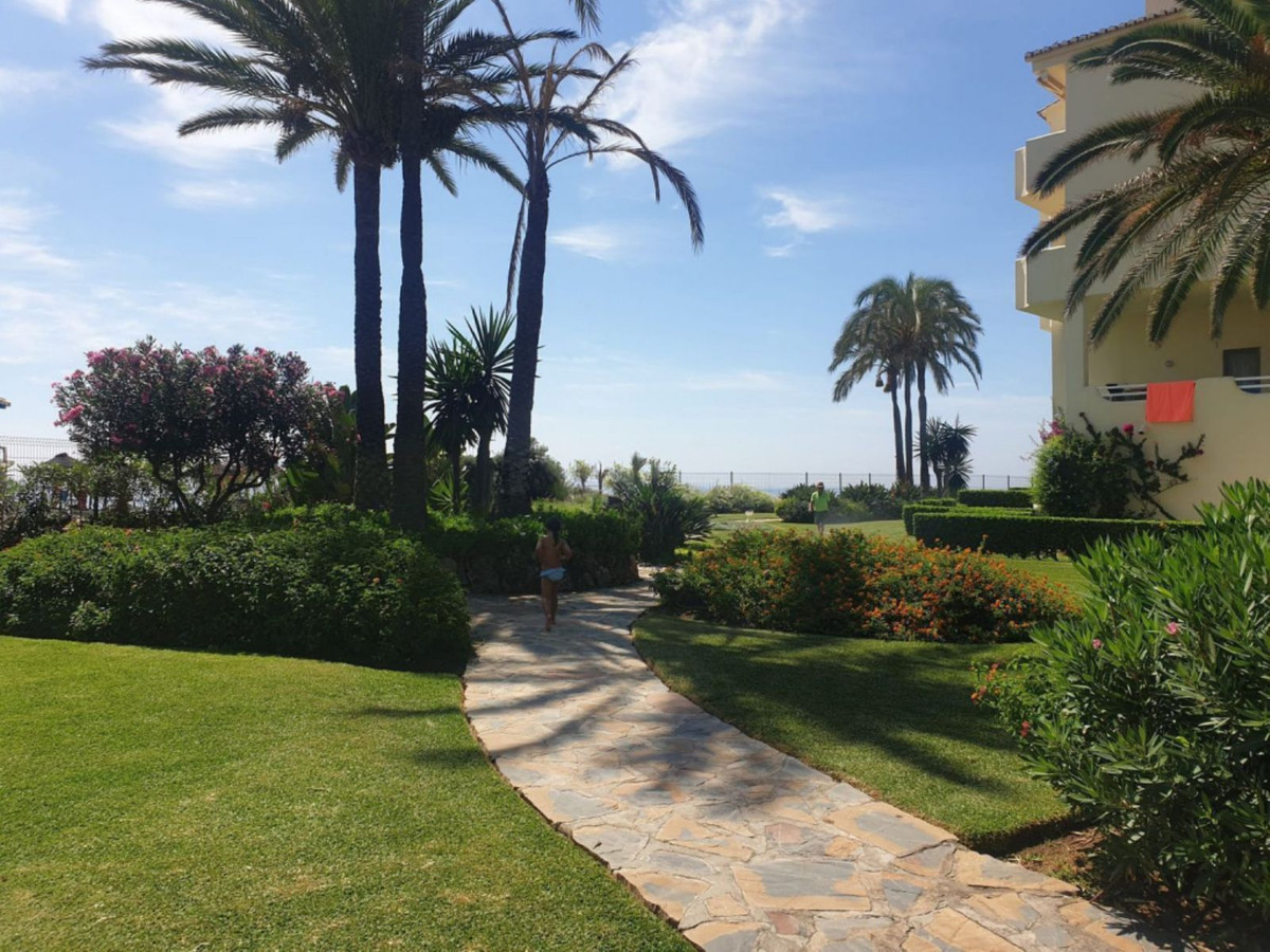 2 Bed Apartment for sale in La Cala De Mijas Costa Del Sol, Málaga, Spain