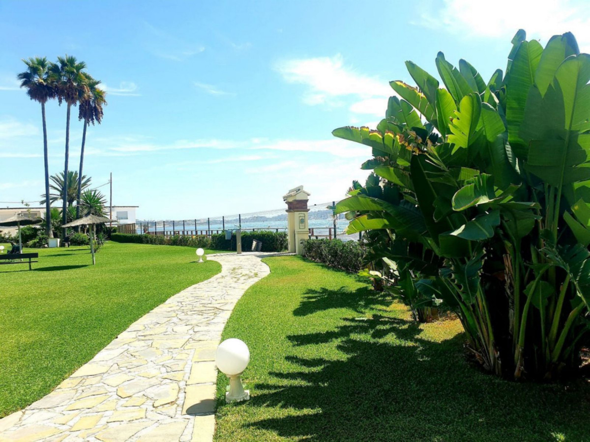 2 Bed Apartment for sale in La Cala De Mijas Costa Del Sol, Málaga, Spain