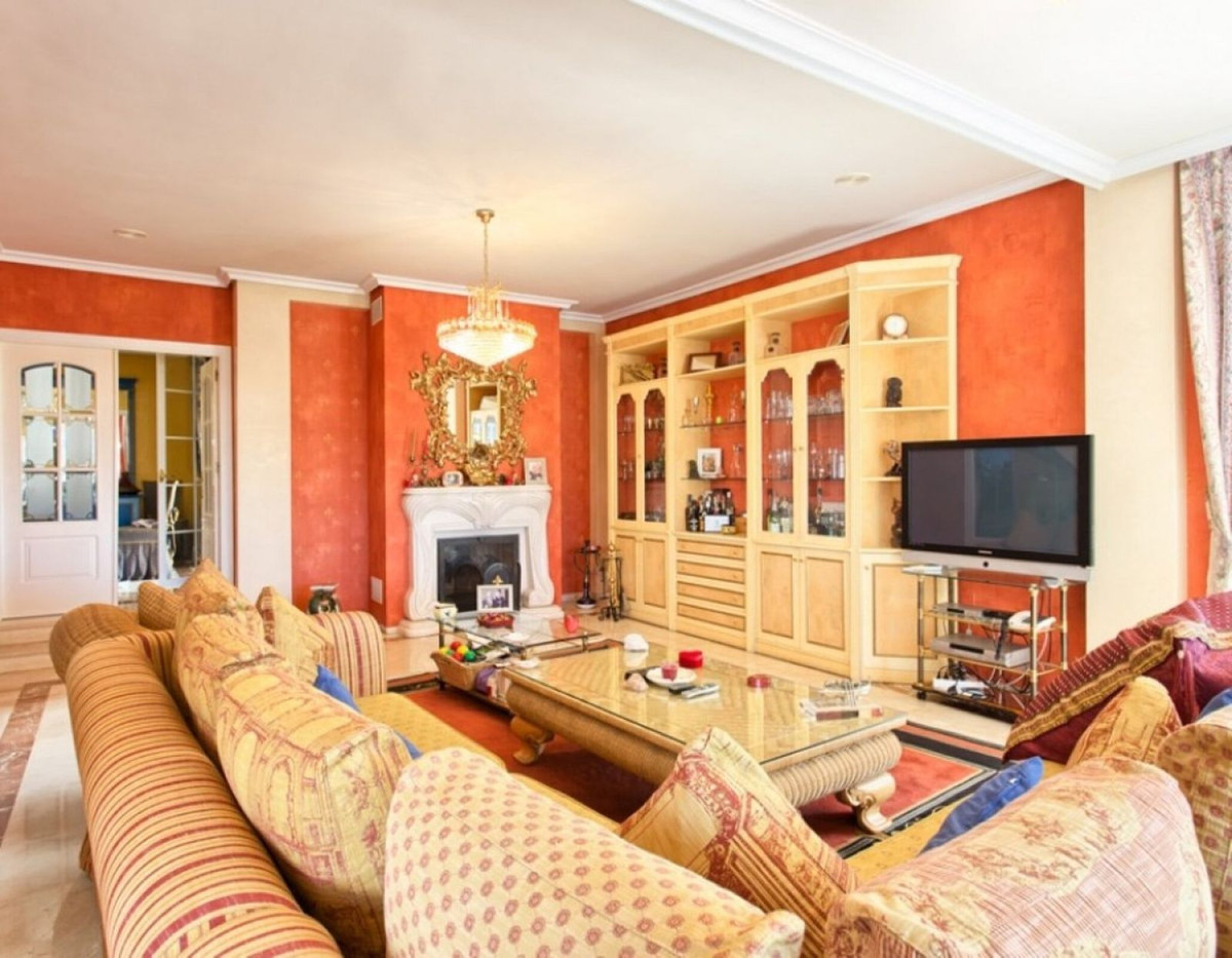 4 Bed Townhouse for sale in Torrequebrada Costa Del Sol, Málaga, Spain