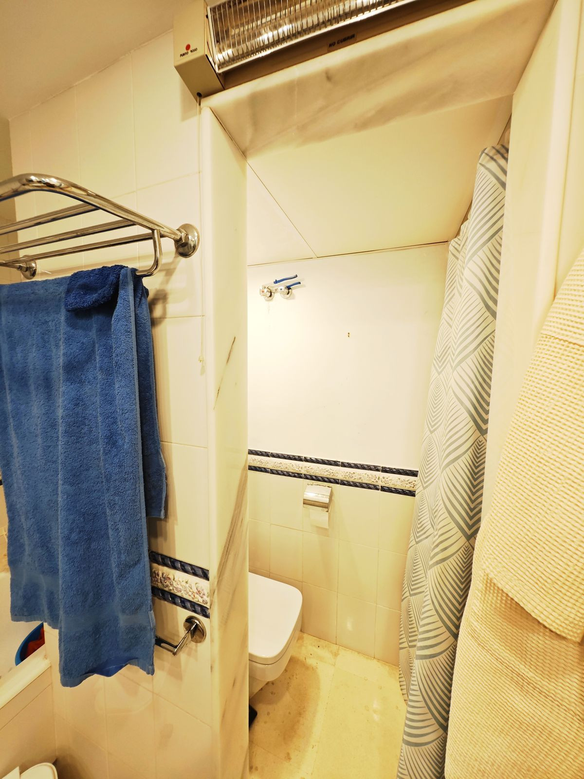Se vende Apartamento Planta Media de 2 dormitorios en Costa Del Sol, Málaga, España