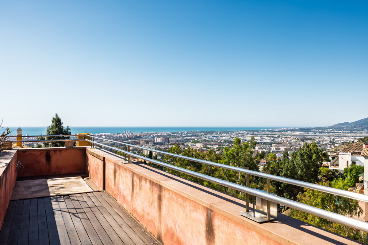 4 Bed Townhouse for sale in El Atabal Málaga Ciudad, Málaga, Spain