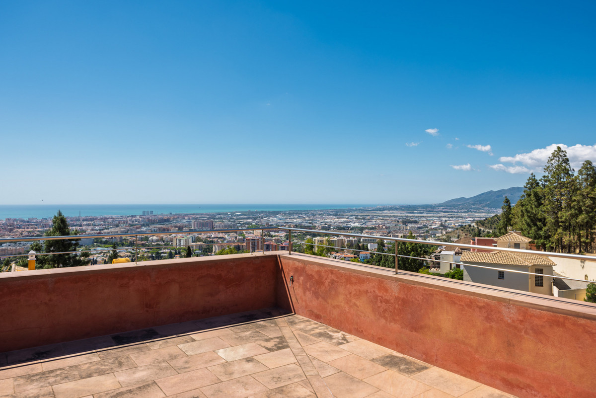 4 Bed Townhouse for sale in El Atabal Málaga Ciudad, Málaga, Spain
